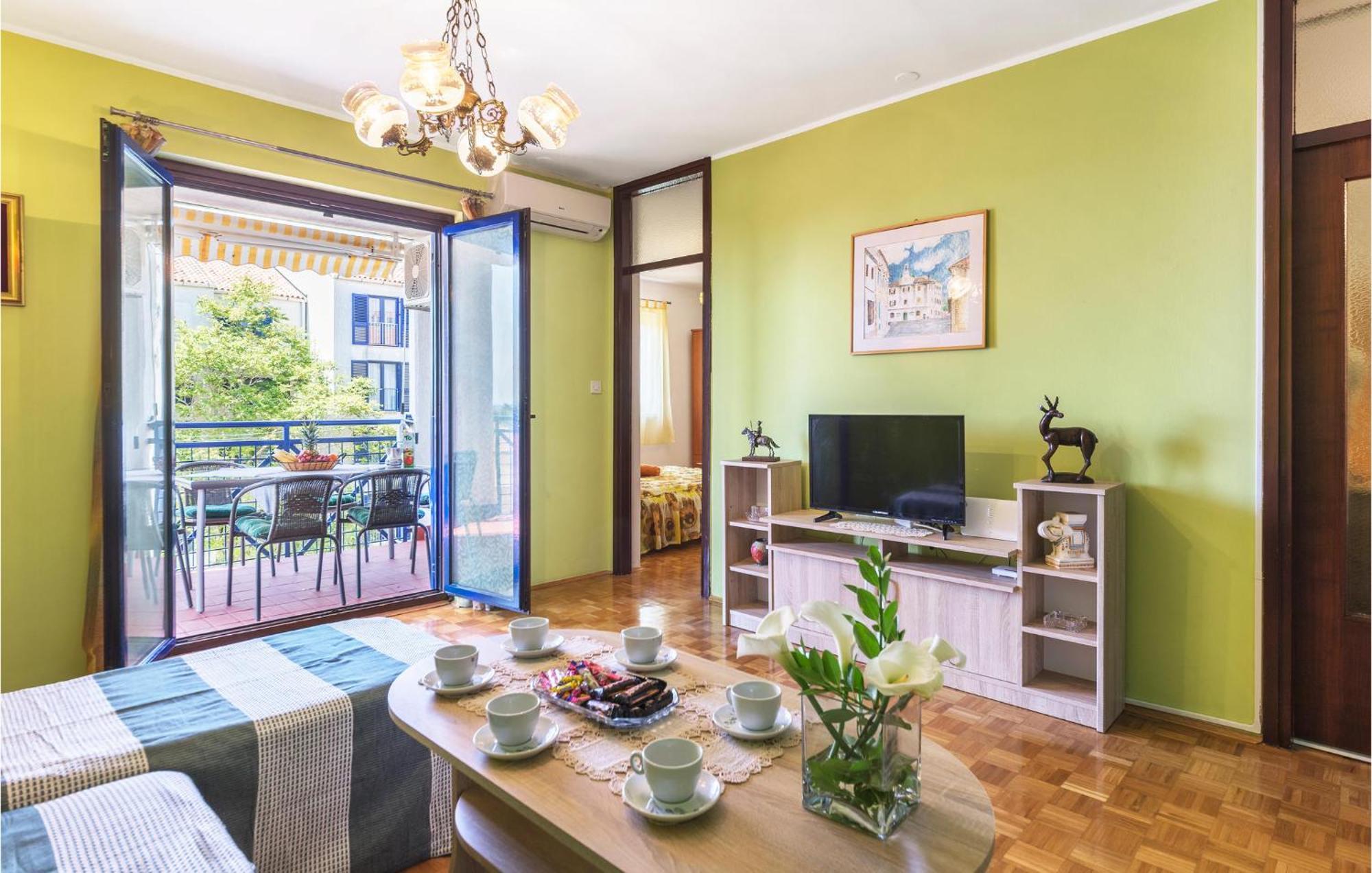 Gorgeous Apartment In Pula With House Sea View エクステリア 写真