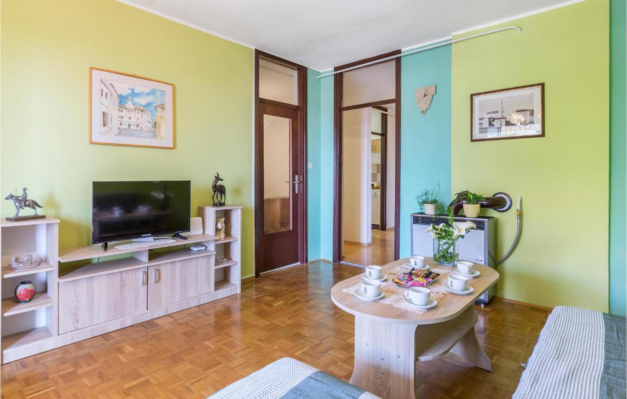 Gorgeous Apartment In Pula With House Sea View エクステリア 写真