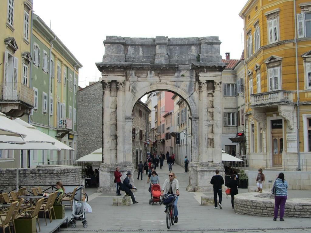 Gorgeous Apartment In Pula With House Sea View 部屋 写真